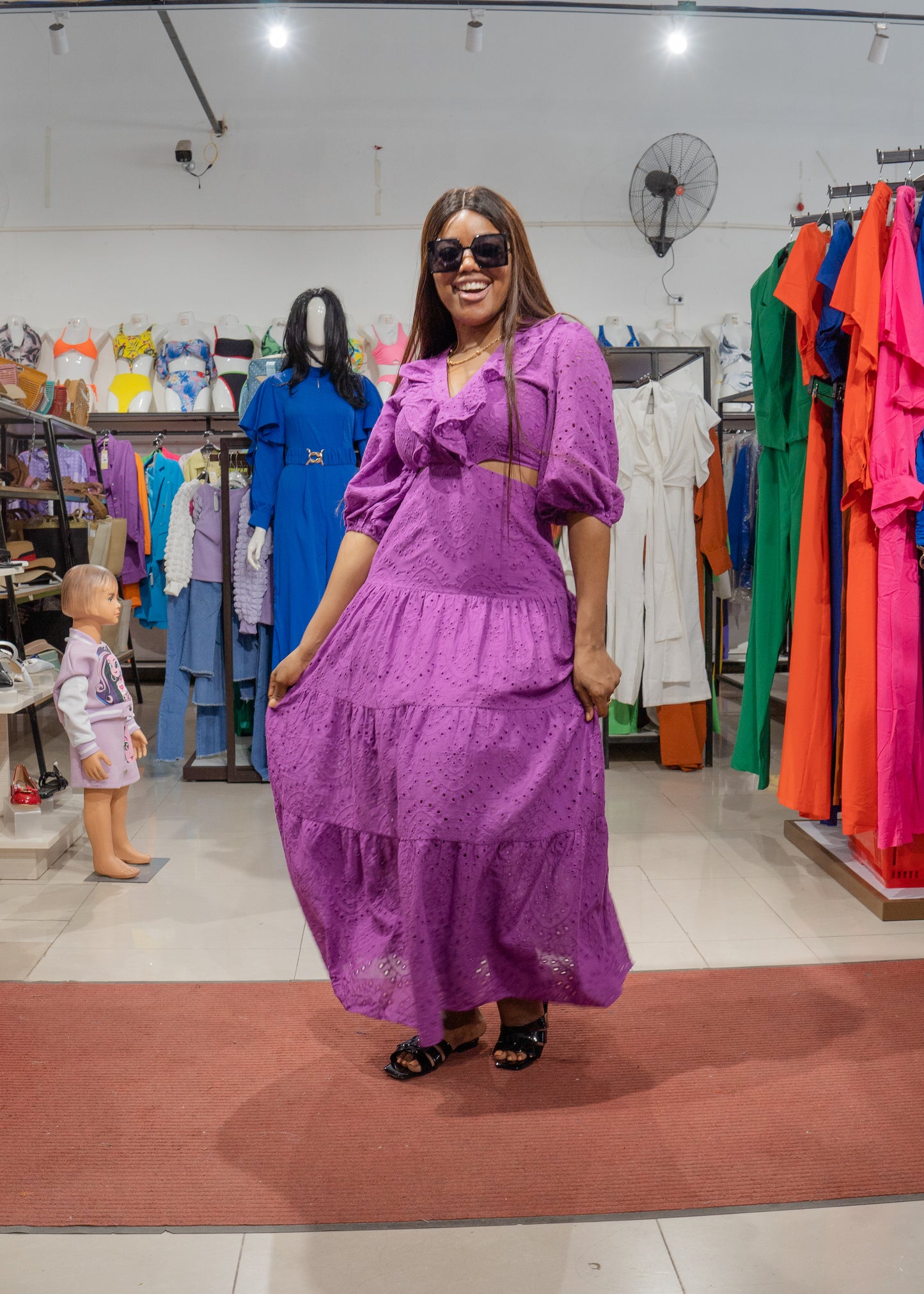 Vestido Comprido com Abertura na Barriga (Q-17917A)