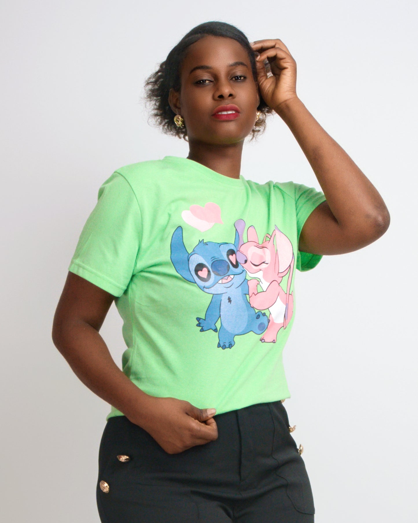 T-SHIRT FEMENINA COM MODELO STITCH (KK35054)