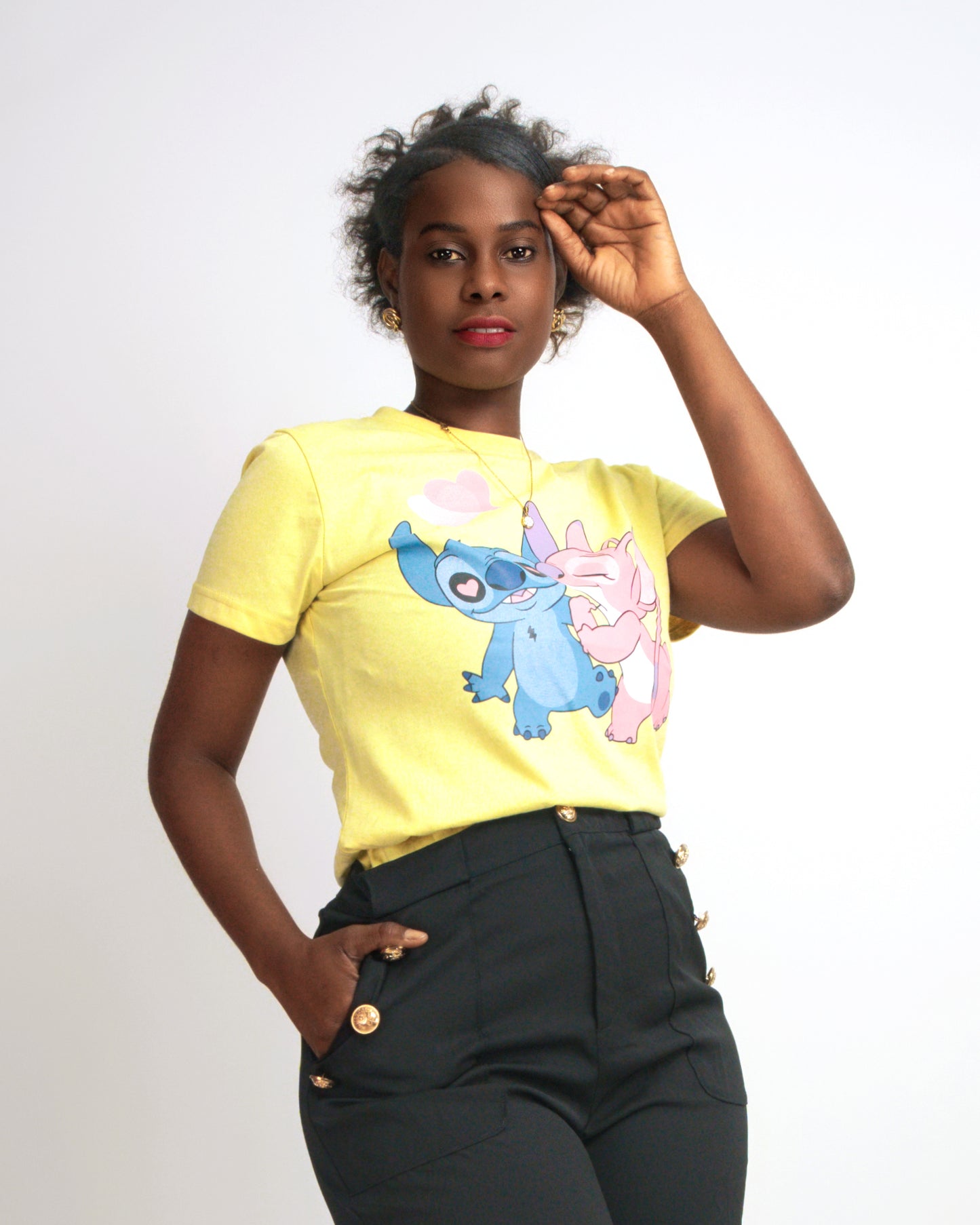 T-SHIRT FEMENINA COM MODELO STITCH (KK35054)