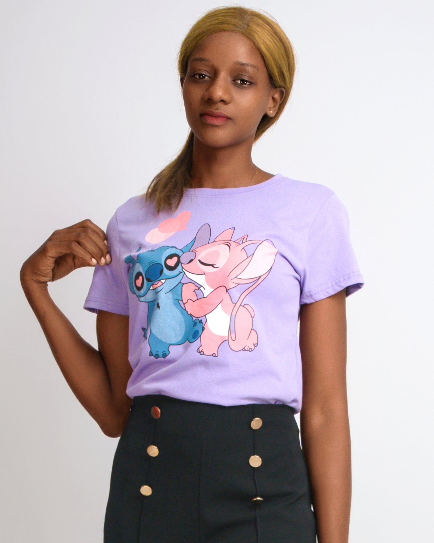 T-SHIRT FEMENINA COM MODELO STITCH (KK35054)
