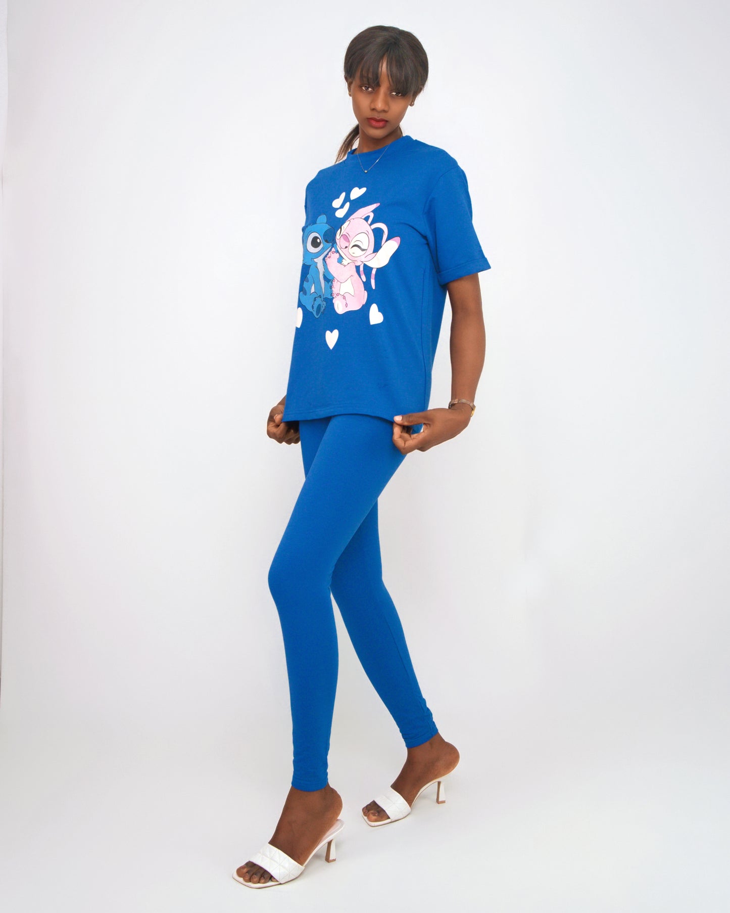 FATO DE T-SHIRT E COLÃ (KK35072)