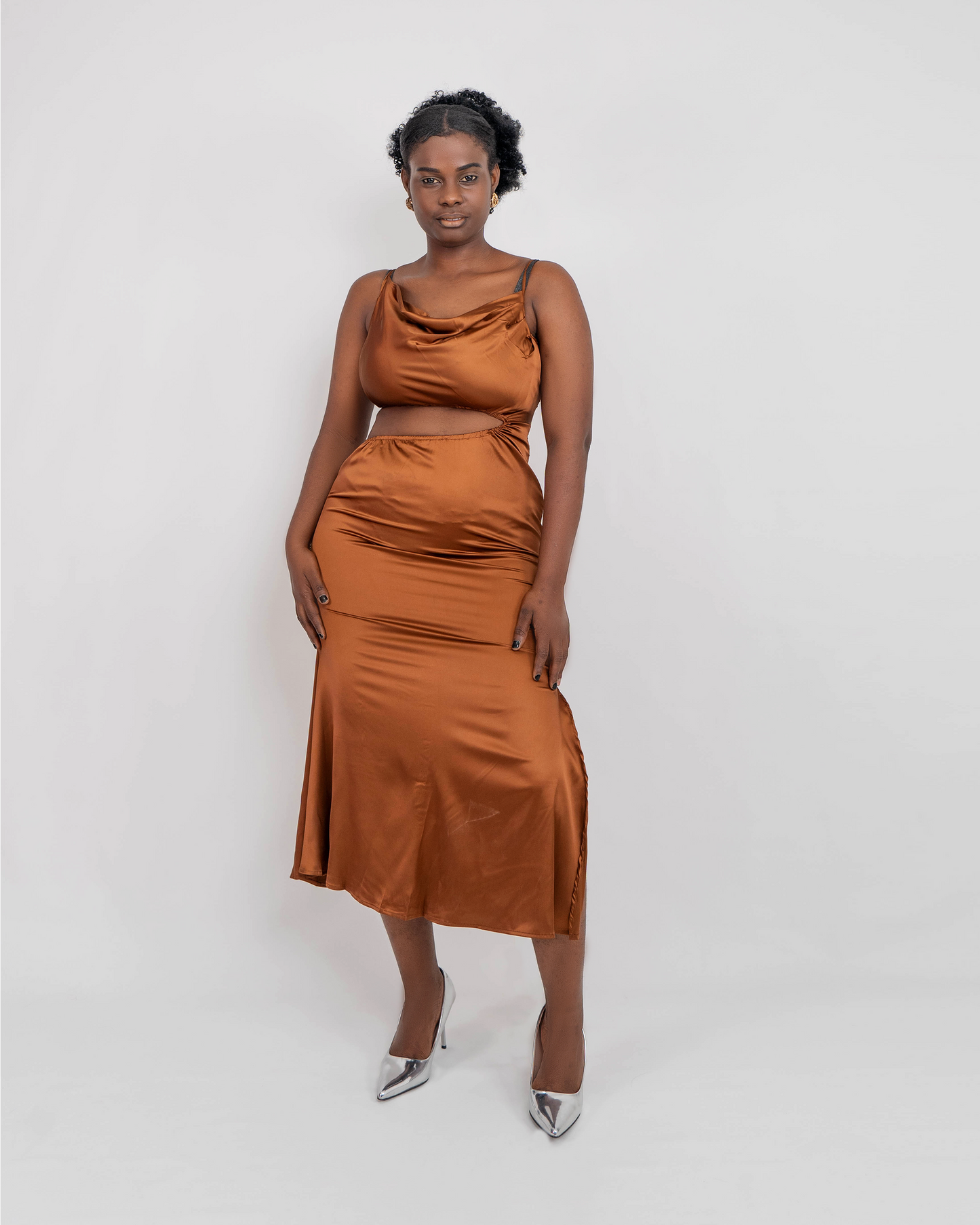 VESTIDO JUSTO COMPRIDO COM ABERTURA NA BARRIGA (Q-18159B)
