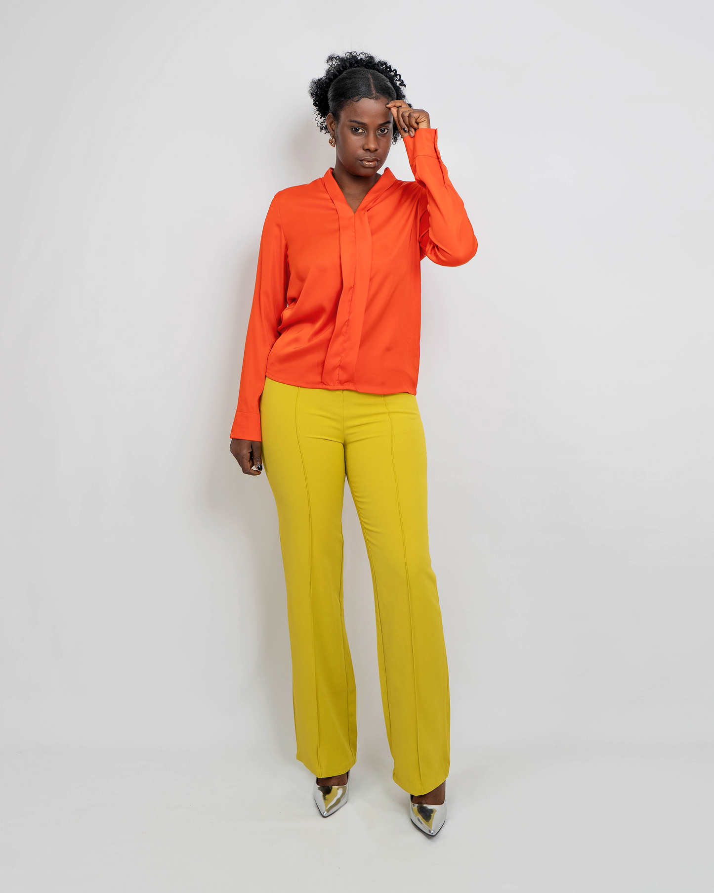 CAMISA SOCIAL FINA ESTILO OVERSIZE (S-11764)