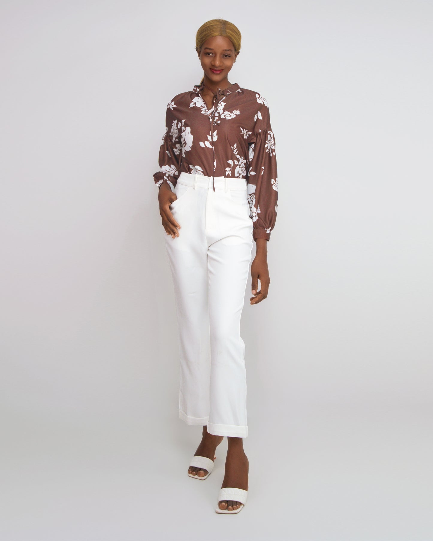 FATO DE CALÇA COM CAMISA ESTAMPADA (TZ-2471)