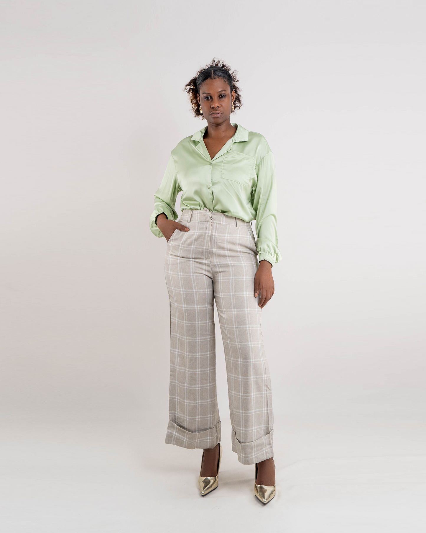 Fato de Camisa com Calca Pantalona Xadrez Bainha Francesa (TZ-2557)