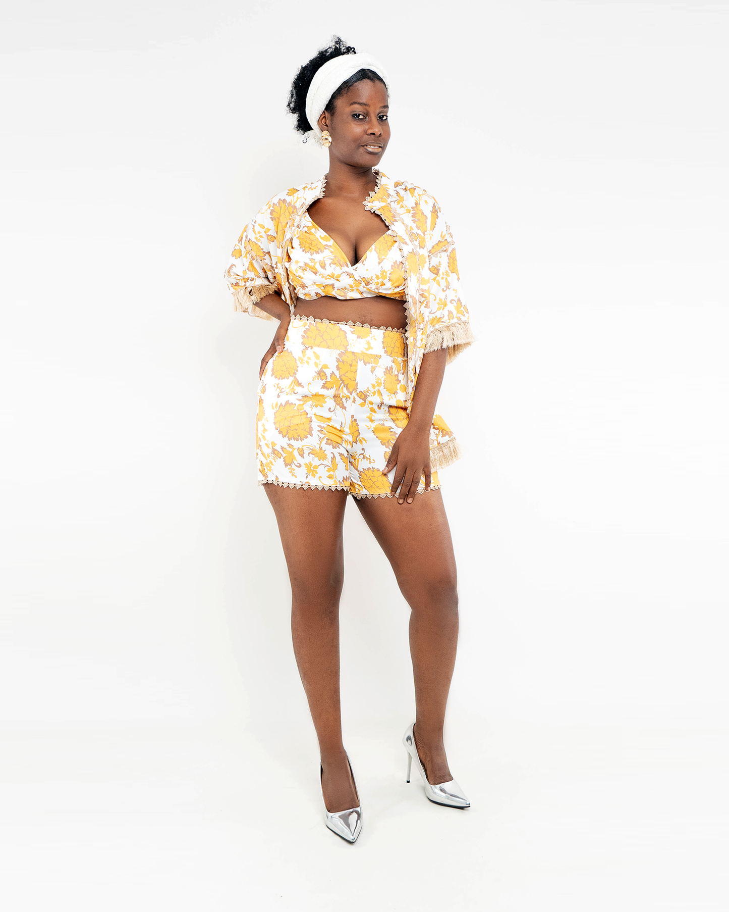 FATO DE CALÇÃO COM BLUSA E TOP ESTAMPADO (TZ-2593)