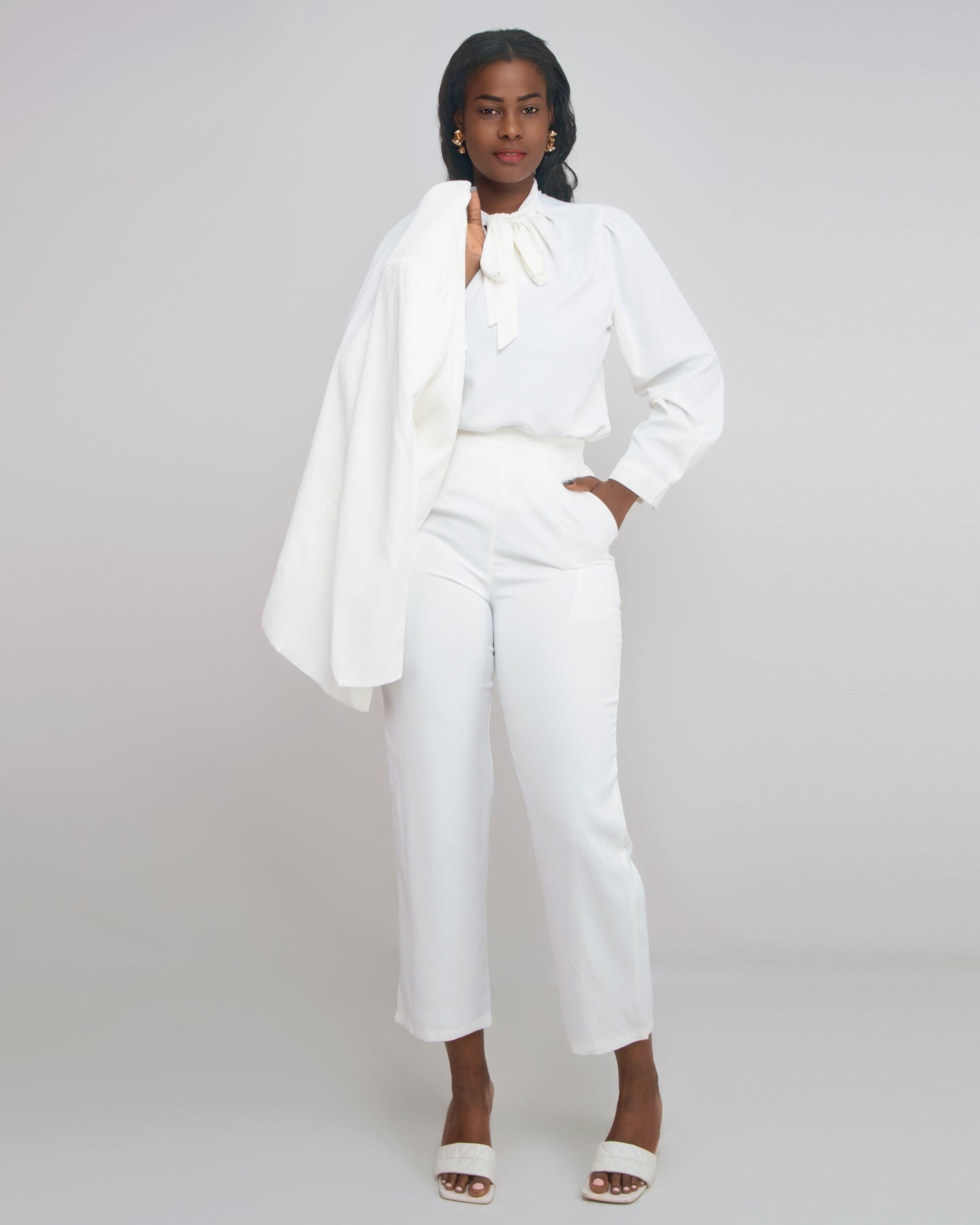 FATO SOCIAL DE 3 PEÇAS CALÇA BLAIZE CAMISA COM FITA (TZ-2649)