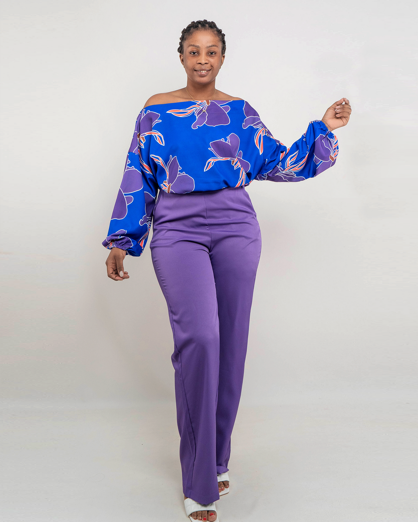 FATO DE PANTALONA COM BLUSA BABADA COM ESTAMPA (TZ-2993)