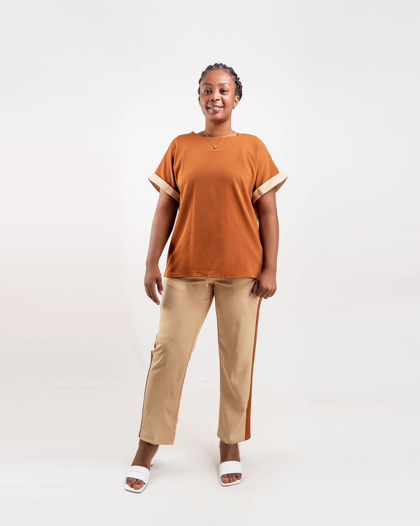 FATO DE PANTALONA COM BLUSA FINA DE DUAS CORES (TZ-3073)