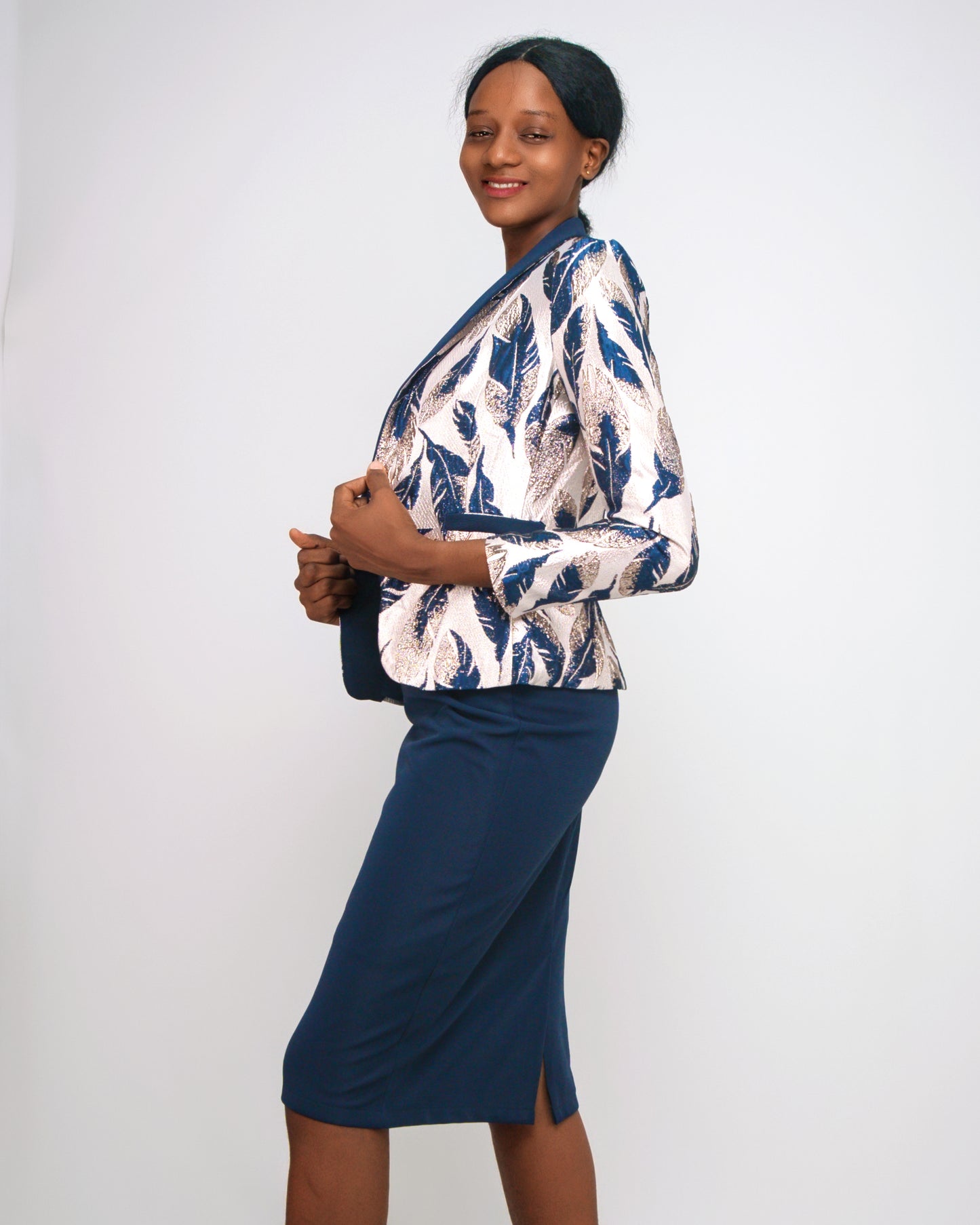 FATO SOCIAL DE SAIA E BLAIZE COM ESTAMPA DE FOLHAS (B-6440)
