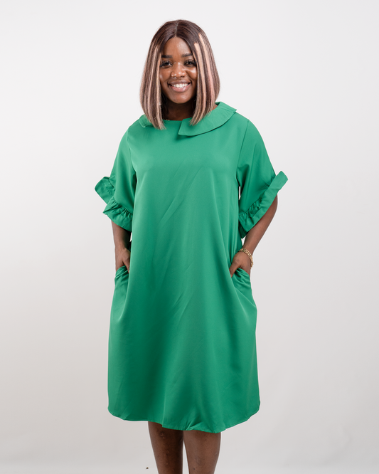 VESTIDO COM MANGA ESFOLHADO ATÉ AO CUTUVELO (Q-18055H)