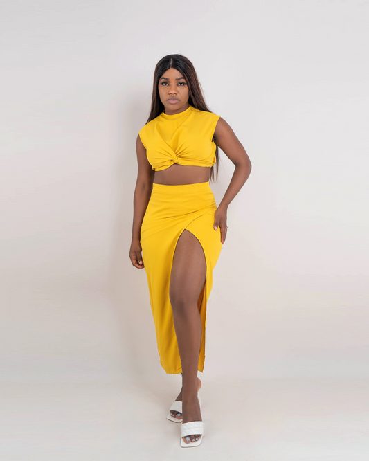 Fato de Blusa Curta Manga cavada e Saia com Racha (TZ-2745)