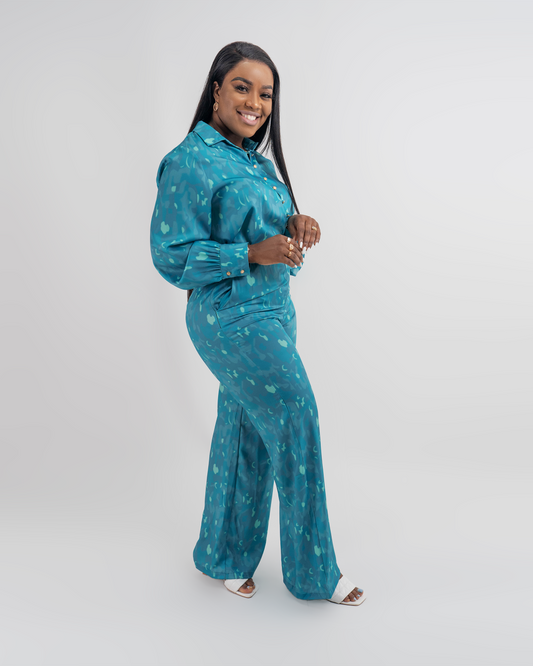 FATO DE PANTALONA COM BLUSA FINA MANGA COMPRIDA (TZ-2973)