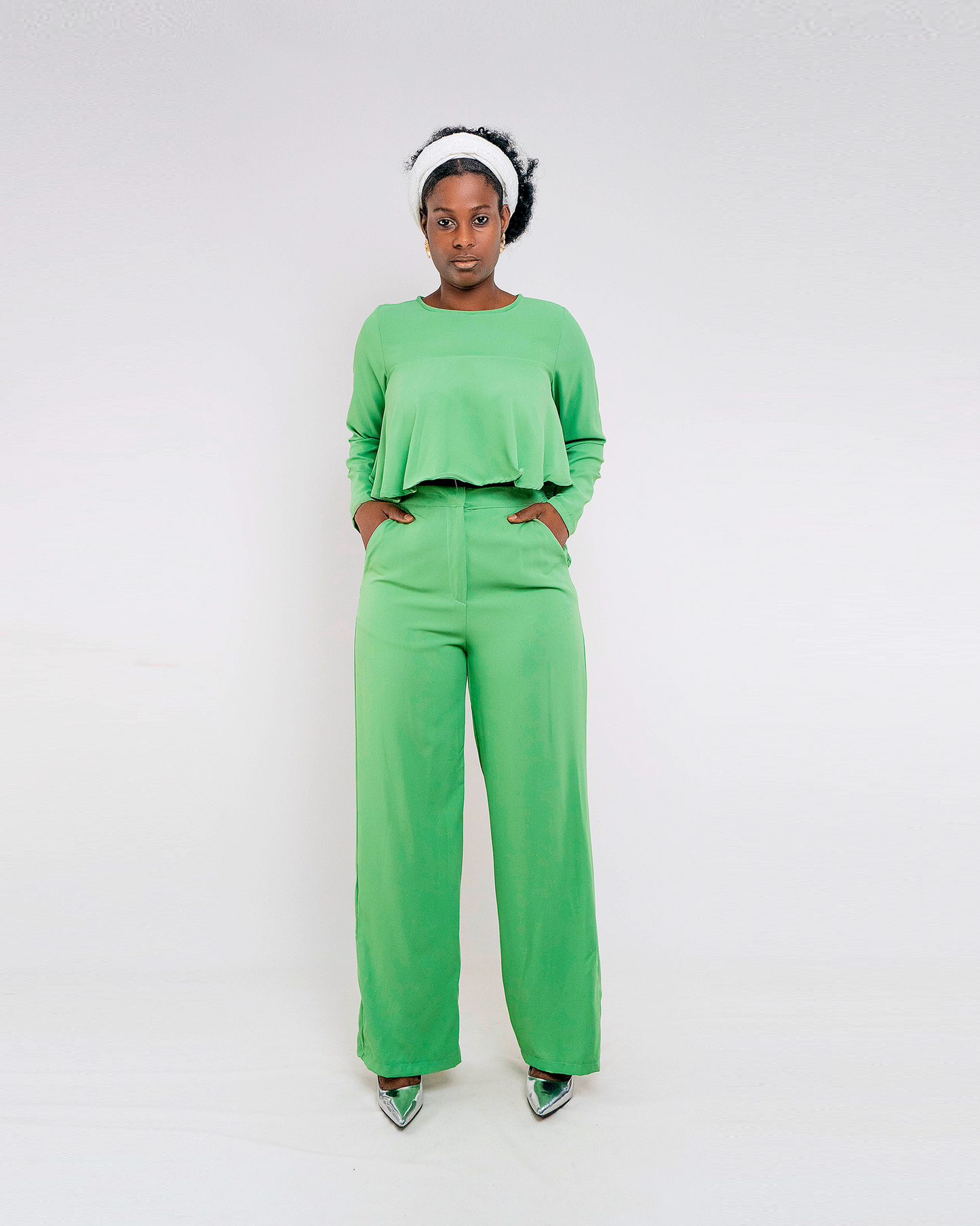 FATO DE PANTALONA COM BLUSA MANGA COMPRIDA BABADA (TZ-3065)
